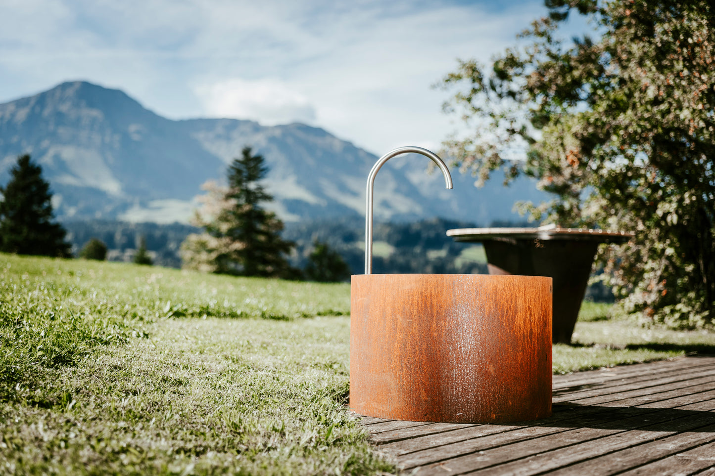 Brunnen Tondo