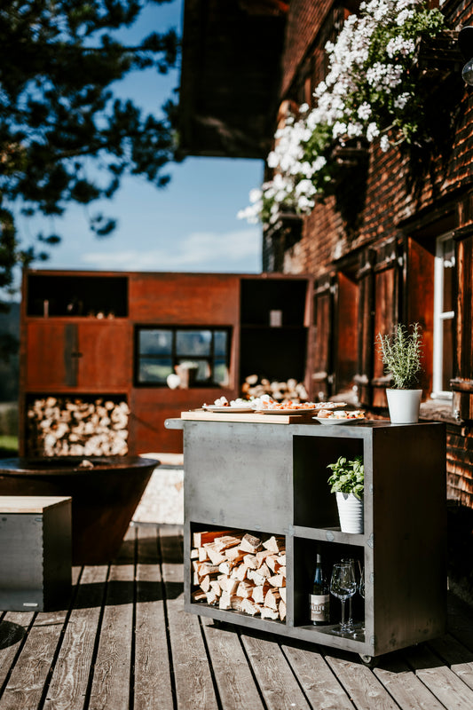 BBQ Grillwagen | Beistelltisch